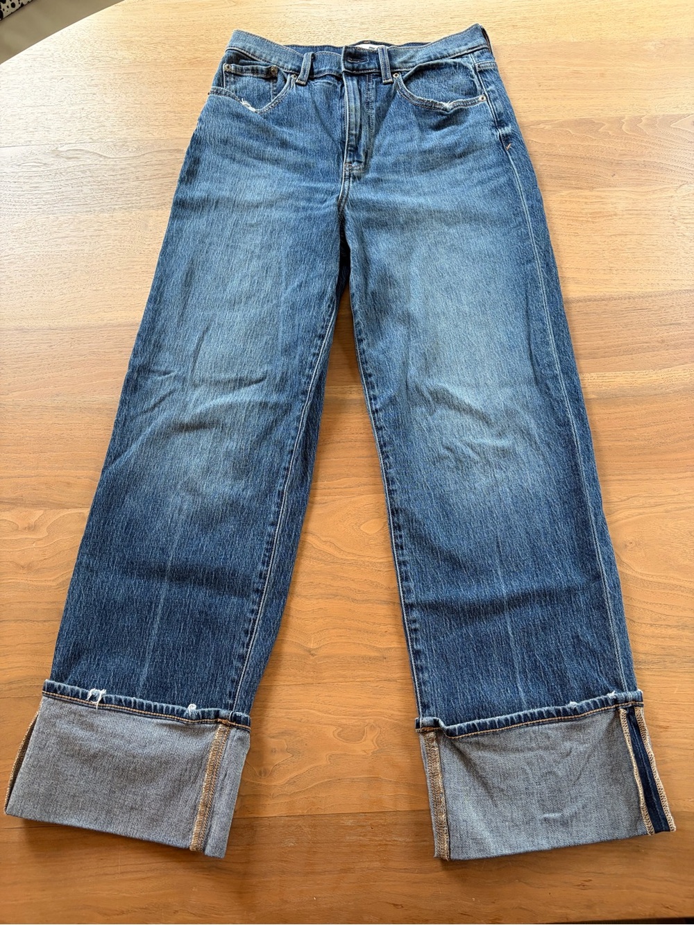 DAZE Size 27 Wide Leg Cuffed Jeans Medium Wash Denim